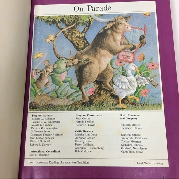 VINTAGE 1989 On Parade Book Classroom Reading Level 8 Schoolbook Homeschooling - Picture 3 of 16